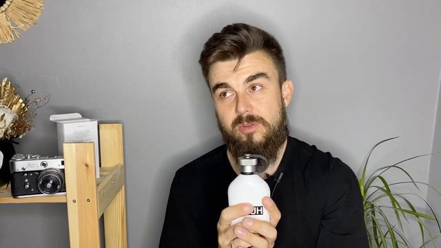 Универсальный свежак на каждый день Hugo Reverse