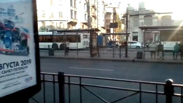 Выделенная полоса для общественного транспорта на Лиговском пр. В СПб смотреть онлайн