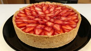 ХОЧЕТСЯ ЕЩЕ И ЕЩЕ КУСОЧЕК! Пирог с Творогом и Клубникой - Это Невероятно Красиво и Вкусно!