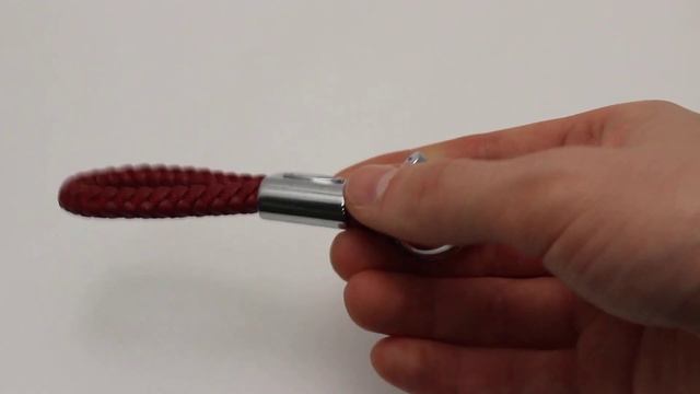 Автомобильный брелок Chery (бордовый) смотреть онлайн