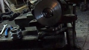 Один из вариантов крепления шкива на валу .