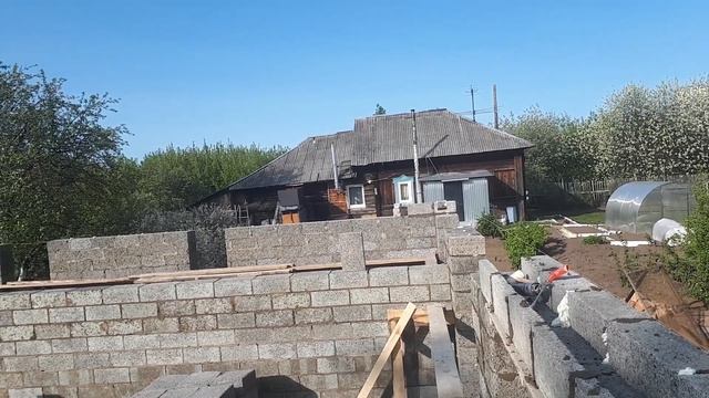 6-ой день кладки стен с арболита