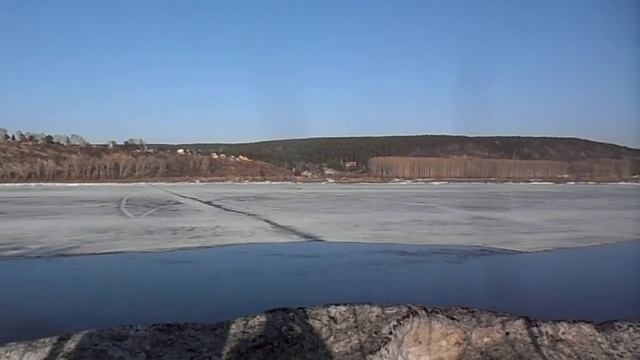 Начало ледохода в д. Сухово, г. Кемерово. Ч.2. смотреть онлайн