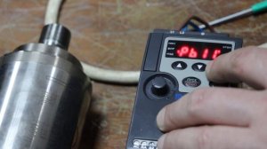 Настройка преобразователя частоты Innovert -Mini работа с шпинделем 400 Гц..Купи у нас настроенный.