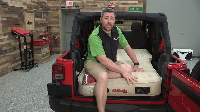 AirBedz XUV Inflatable Air Mattress Review for 4 Door Jeep Wrangler JK and JL смотреть онлайн