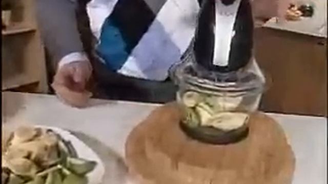 Измельчитель Синбо Sinbo SHB-3048 смотреть онлайн