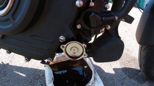 Bajaj Dominar 400 / ТЕХНИЧЕСКОЕ ОБСЛУЖИВАНИЕ / Замена масла после завершения периода обкатки