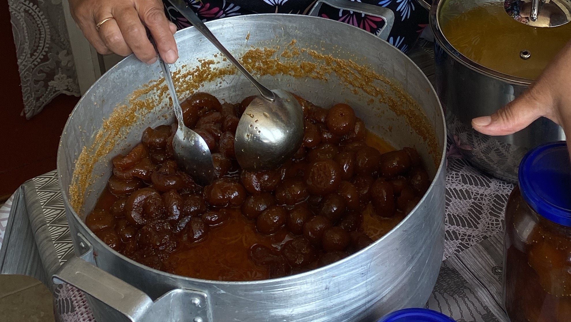 IN GULNAZ’S KITCHEN