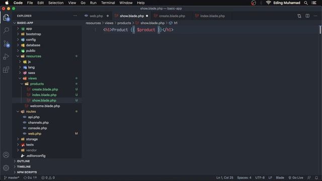 Laravel Crash Course - Working with Views смотреть онлайн