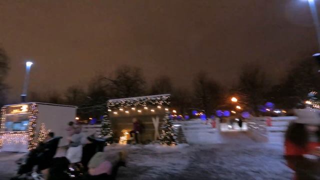 Каток Парк Горького Москва Зимой в сезоне катания 2020/2021 Видео проката на коньках по всему катку смотреть онлайн