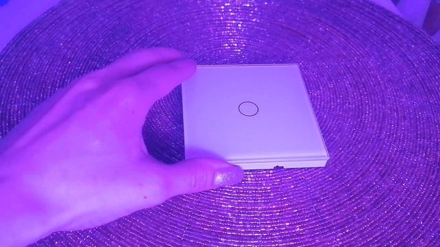 Асмр. Сенсорный свет. Таппинг. Asmr touch Light. Tapping. #asmr #tapping #triggers смотреть онлайн