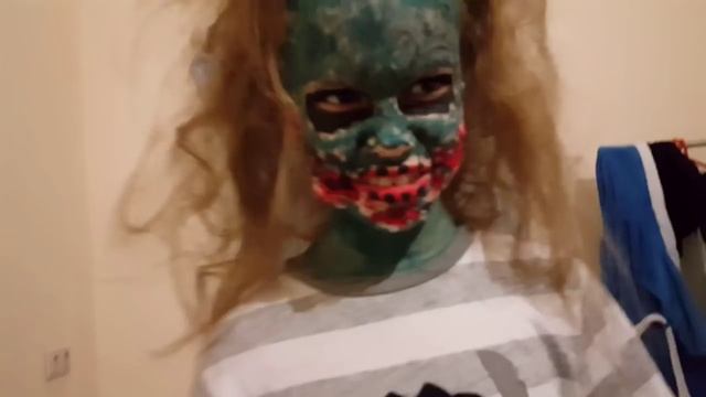 Стеф против зомби. Мега прикол) смотреть онлайн