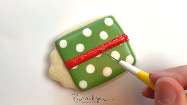 How To Decorate Easy Present Sugar Cookies! 12 Days of Christmas смотреть онлайн
