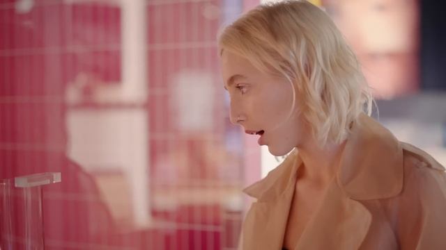 "How Do You Say Beauty In French" Starring Emma Chamberlain – Episode 3 | By Lancôme смотреть онлайн