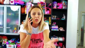 Амелька Как Малышка все время просит кушать у Мамы! Продавец Мороженого и Хот-Догов!