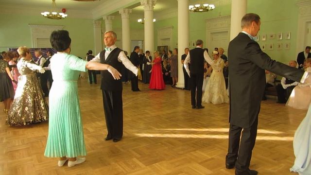 Вальс-гавот. Полуфинал. 2 заход. Старшие. Конкурс "Хрустальный башмачок 2023" смотреть онлайн