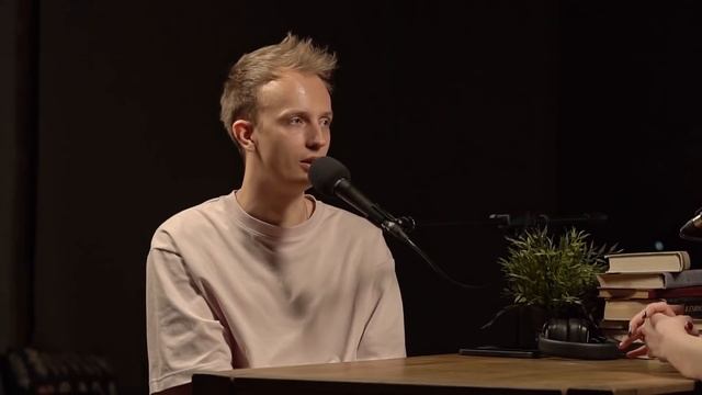 Почему мы влюбляемся в плохих парней, истеричек, поехавших и ненадежных? (Мы расстались #70) смотреть онлайн