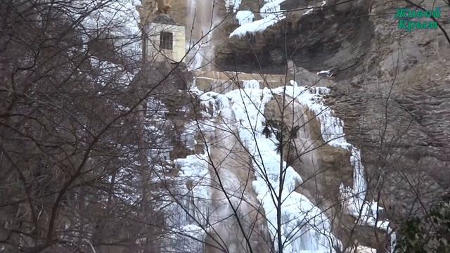 Головокружительный каскадный водопад Учан-Су смотреть онлайн