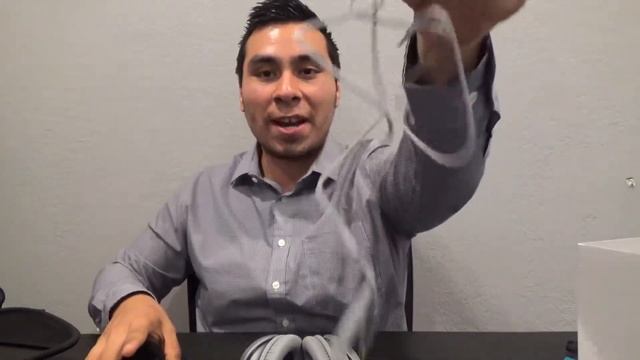 Bose QuietComfort 35 Unboxing and Testing: The Ultimate Wireless Headphones смотреть онлайн