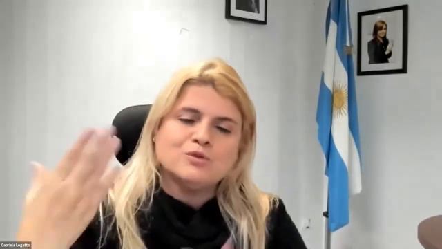 BOLLAND - Las mujeres en la conducción de la aviación Argentina. смотреть онлайн