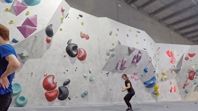 progress journey as a beginner climber | bouldering sessions смотреть онлайн