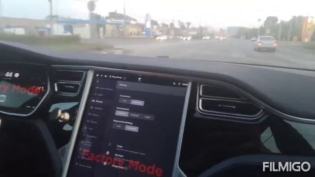 прокатились на тесле в Новокузнецке, товарищ продал лиф и купил теслу смотреть онлайн