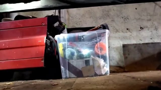 Замена топливного фильтра на Фольксваген гольф 4 смотреть онлайн