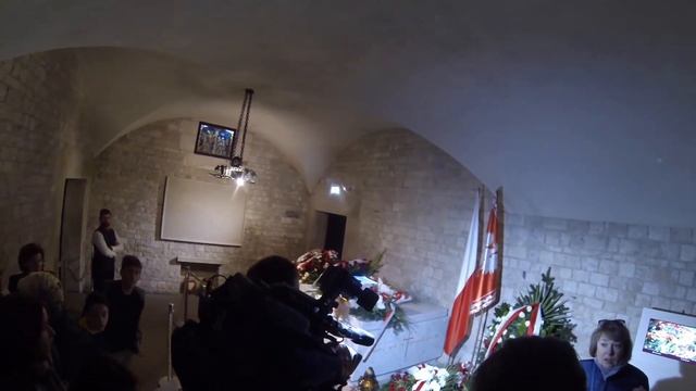 Вавельский замок и усыпальница польских королей Краков Польша смотреть онлайн