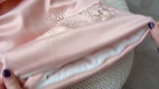 Конверт на выписку девочки из роддома "Маркиза" розовый с золотым смотреть онлайн