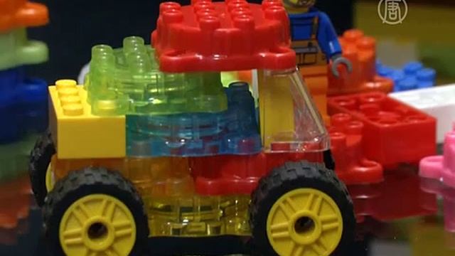 Бразилец продлил жизнь бутылочным крышкам (новости) смотреть онлайн