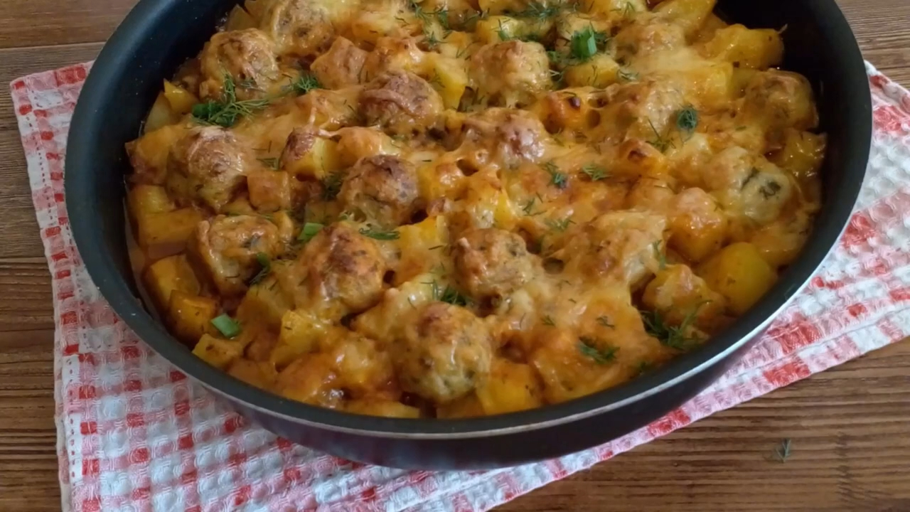 ВСЕ В ВОСТОРГЕ ОТ ЭТОГО РЕЦЕПТА! Простой рецепт на ужин из фарша и картошки. смотреть онлайн