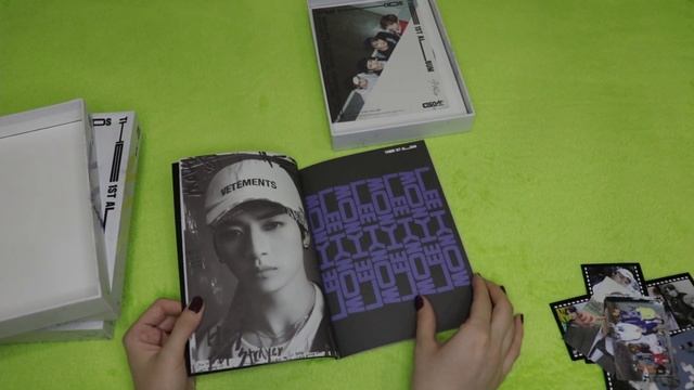 Stray Kids GO LIVE распаковка всех версий unboxing GO生 (Говорю про альбом, музыку, kingdom) смотреть онлайн