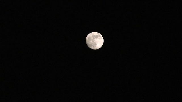 Panasonic TM900 Test Moon смотреть онлайн