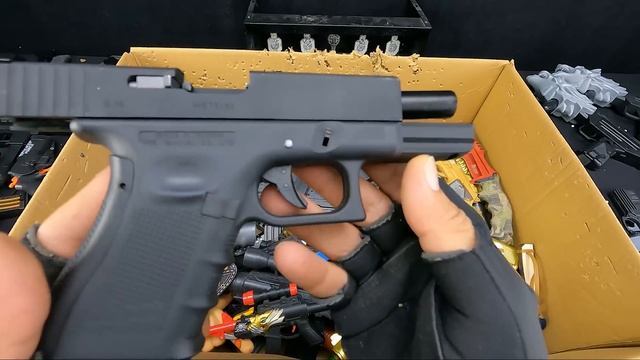 A Legendary Air Pistol Dan Wesson 6 Revolver, Airsoft Guns And Newly Arrived Infantry Toy Guns смотреть онлайн