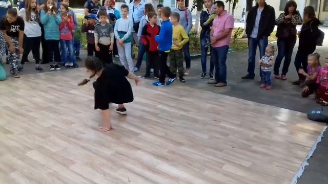 Брейк Данс Рязань 27.08.2017. разминка смотреть онлайн