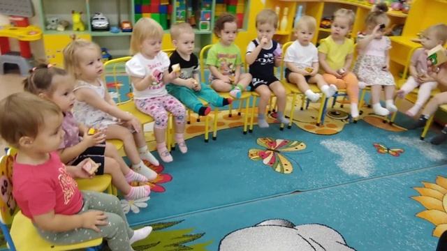 Сиреневая (младшая группа). Логопед