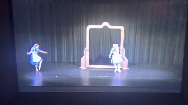 Alice In Wonderland Part 2 (Mirror Scene)