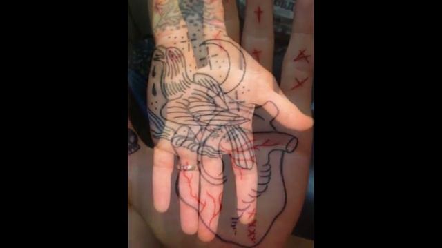 Татуировки на ладонях [Bony X].