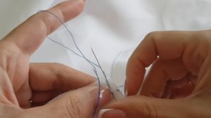 Финишное закрепление нитки при шитье руками. Как правильно закончить шить, чтоб шов не распускался.