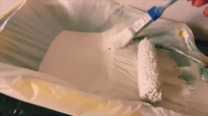 Пожелтел пластик  . Крашу кондиционер . Бюджетный ремонт