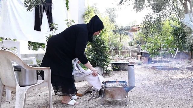 Сироп Рожкового дерева от Арабской хозяйки| Харуб смотреть онлайн
