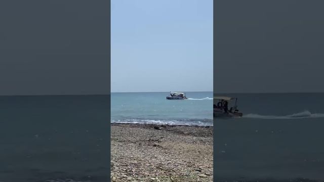 Архипо-Осиповка конец апреля 2024 года ⛅ Благодарим за видеоролик: @lelyukh_yula смотреть онлайн