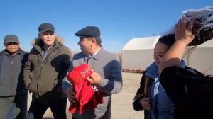 Узбекистан ! БОГАТАЯ свадьба в КАРАКАЛПАКСКОМ ауле ! Конные соревнования ! Красивые традиции !