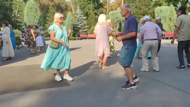 Танцы/Харьков/Dancing/А калина не верба/27.08.2023🕺💃 смотреть онлайн