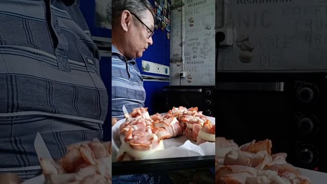 Мясные мешочки с начинкой в духовке! Вкусно и быстро! смотреть онлайн