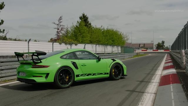 Porsche 911 GT3 RS - The Ultimate 911 For High-Performance Drivers