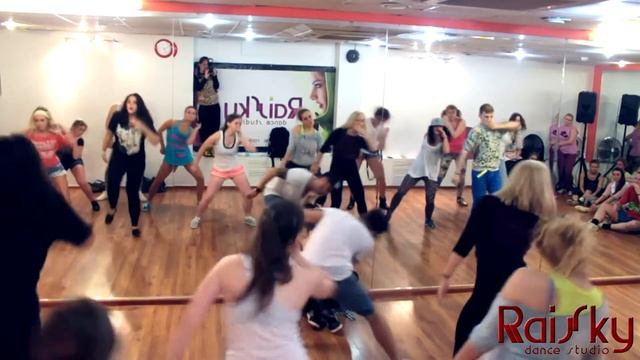 DANCEHALL. Мастер класс Паши Трутнева. смотреть онлайн