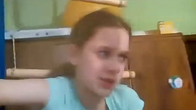 УЖС СОБАКА ПРОГЛОТИЛА ГВОЗДИКИ !!!! смотреть онлайн