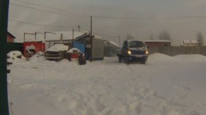 Киа Бонго 3 4х4 буксует по снегу