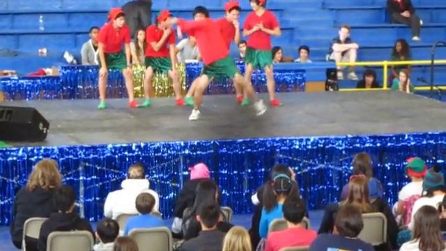 The Jingle Bells & Evan... HipHop, Electro Dance, Irish Dance смотреть онлайн
